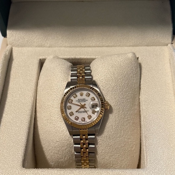Rolex Datejust 26MM Jubilee TWO TONE - Picture 2 of 8